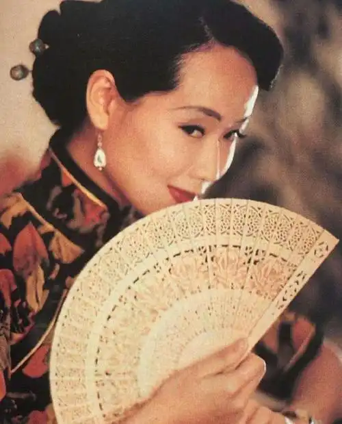 叶童就是许仙?错!那是因为你不知道她可以多妖媚?