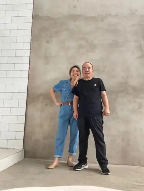 喊上爸爸和妹妹