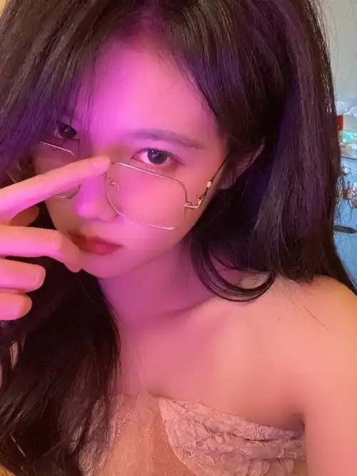 dou音更新】御or欲or禁欲系@snh48-宋昕冉