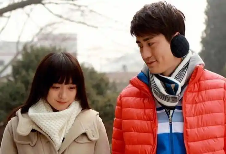 小白从匆匆那年默默无声的乔燃一直守护着方茴好的剧能在人的心里一直