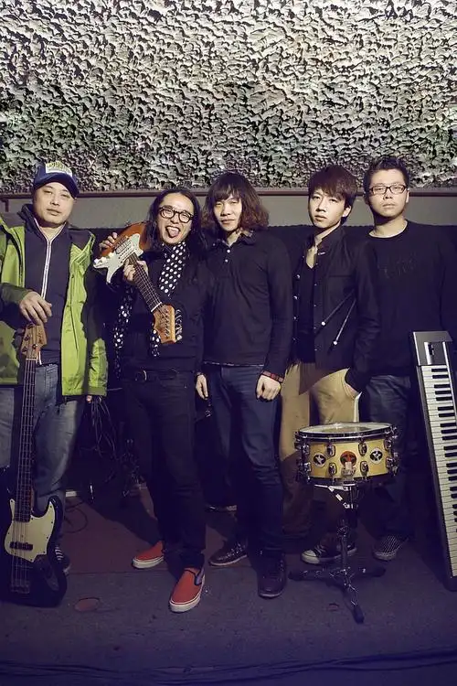 像我们这样折翼的乐队,噢不,千万别像我们