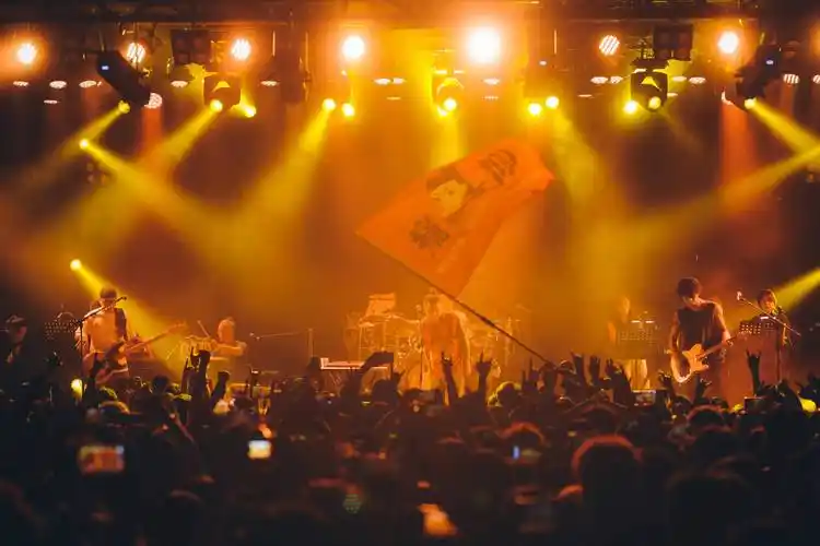 痛仰乐队上海"世界会变好"户外巡回演唱会(时间 场馆 票价)_音乐_摇滚