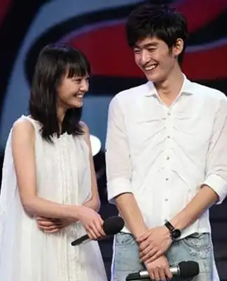 张翰古力娜扎结婚照曝光张翰和郑爽相恋时,传出对女友要求很高,不喜欢