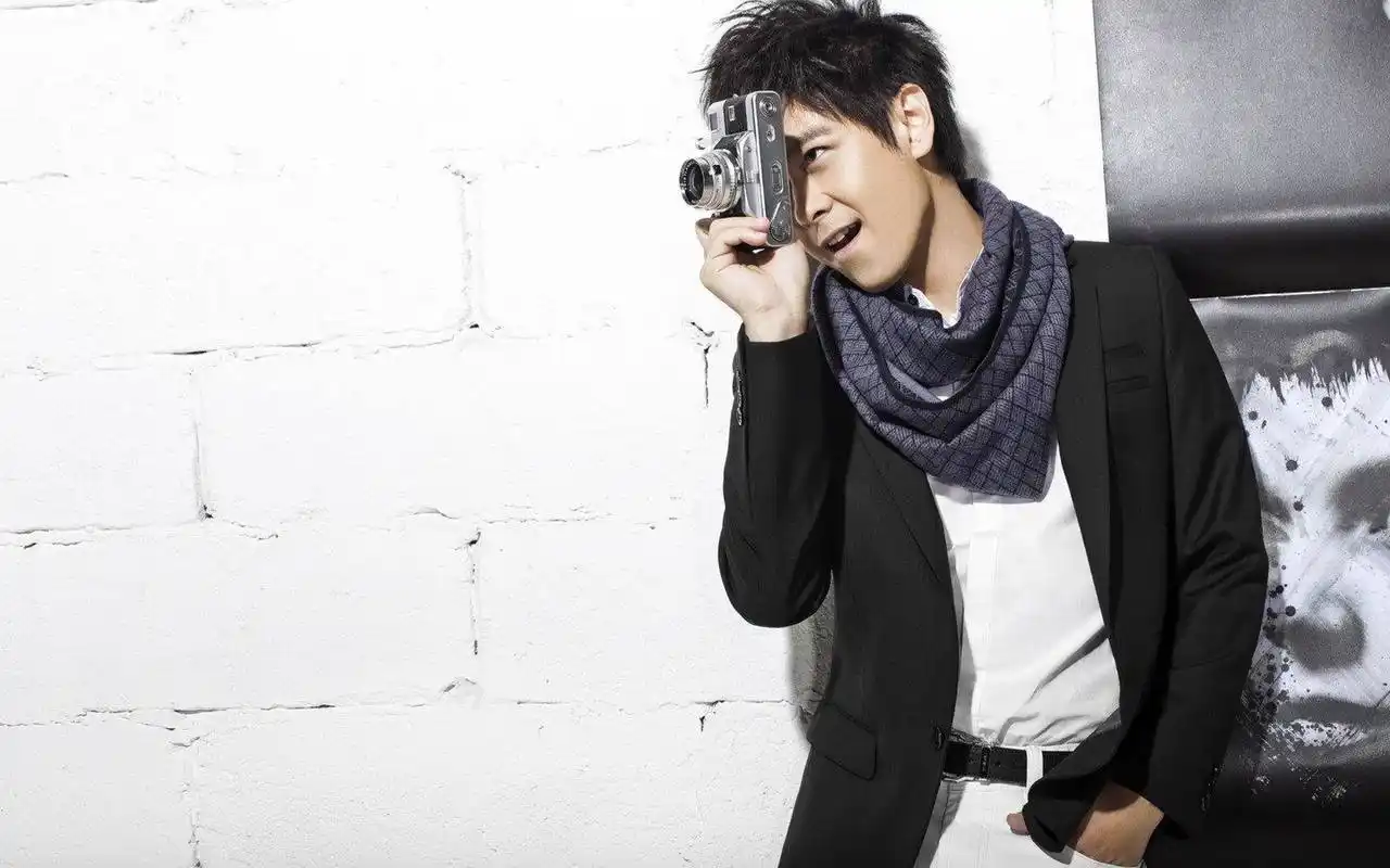 爸爸去哪儿之林志颖高清桌面壁纸