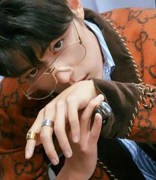 肖战一人就可以扮演七仙女五彩缤纷不要太好看网友抱走