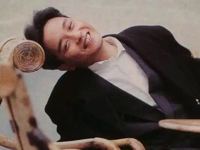 张国荣  #哥哥张国荣  #继续宠爱张国荣  #钟爱张国荣  #治愈系笑容