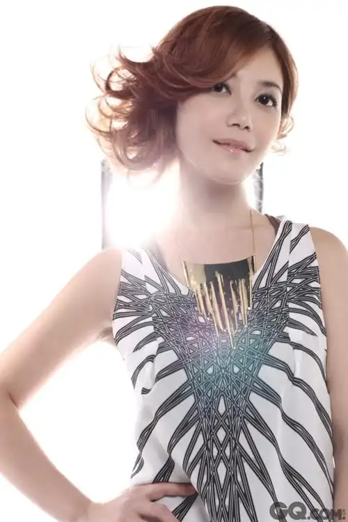 梁静茹,1978年6月16日出生于马来西亚.