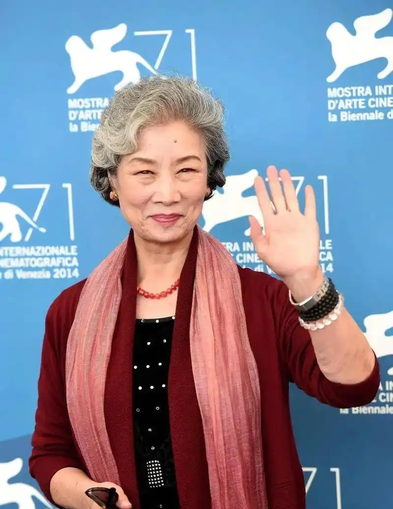 老戏骨吕中,与"镇元大仙"恩爱49年,儿子是导演,女儿今是国 - 抖音