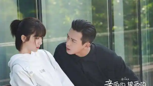 原创亲爱的杨紫再带火男演员和谁都有cp感颜值高还是演技好