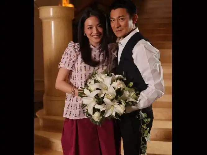 舒淇娇俏,刘德华挺拔