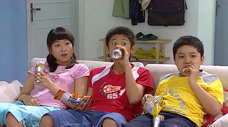 《家有儿女》精彩片段,童年回忆百看不厌,刘星就是个快乐活宝