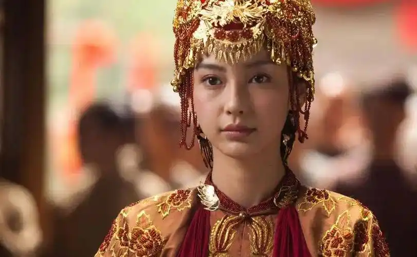 baby各类古装扮相明艳倾城雪肤玉貌美得让人窒息