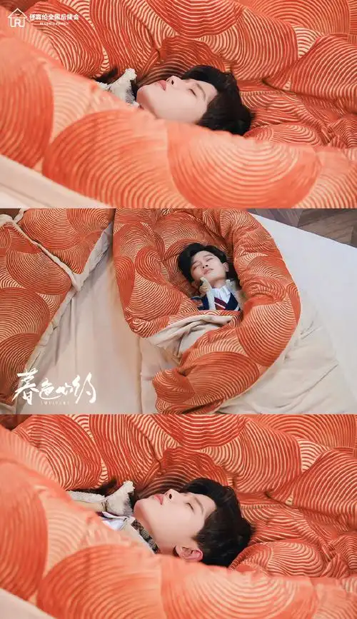 任嘉伦暮色心约##任嘉伦晒赛车手造型自拍