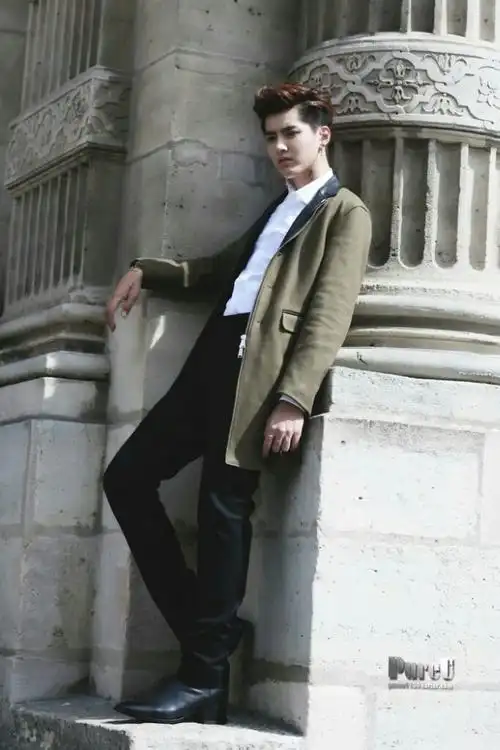 吴亦凡之捉摸不透 - 豆丁网 16.未来嫂子!