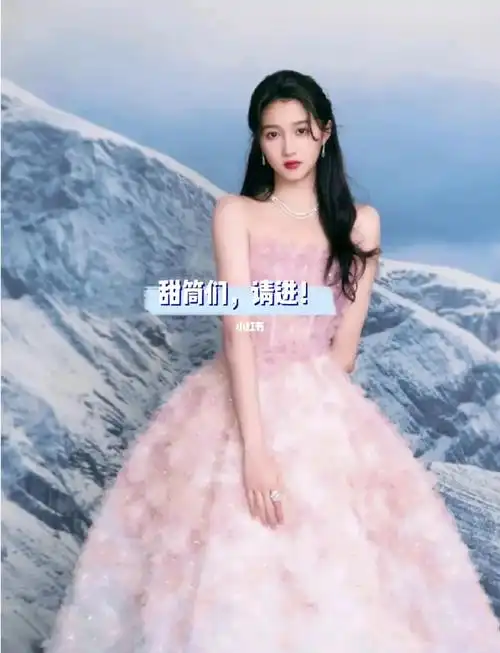 关晓彤稀有美照