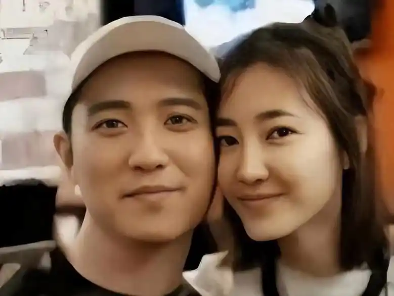 2032支雪茄150万起拍,1320万成交,王丽坤的老公有点东西  2010年,在