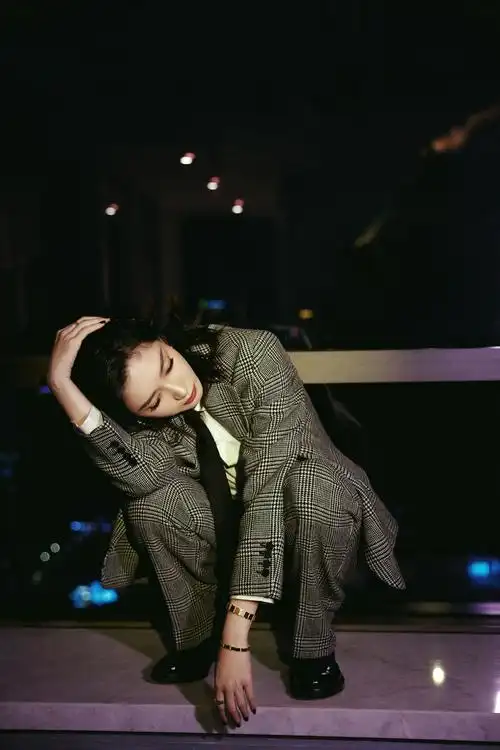 江疏影湿发西装造型好酷好美 #江疏影