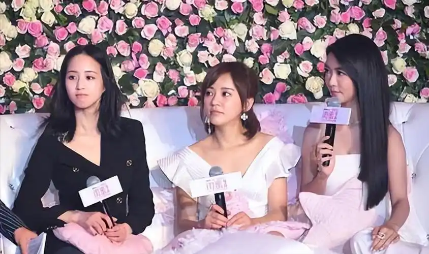 回顾看似清纯实则海王嫁给导演后的陈意涵如今过得怎样