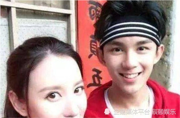 张萌分别在两部剧中饰演吴磊母亲和姐姐