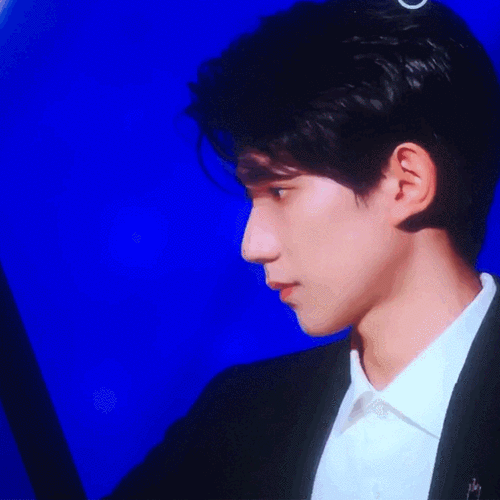 王源动图 - 堆糖,美图壁纸兴趣社区