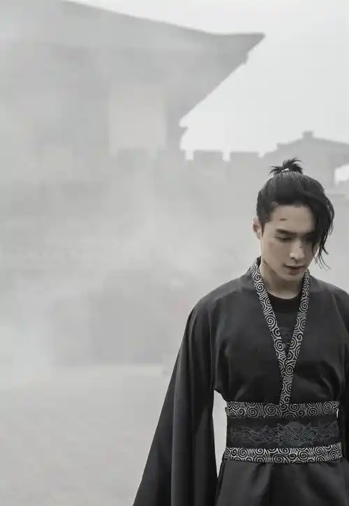 原创张艺兴古装扮相曝光跨时空对话霸王项羽霸气撼动全场