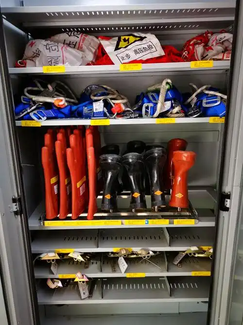 叉河供电所安全工器具检查