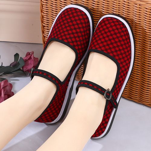 老北京布鞋女夏款手工搭扣浅口透气平底防滑传统中老年妈妈绣花鞋