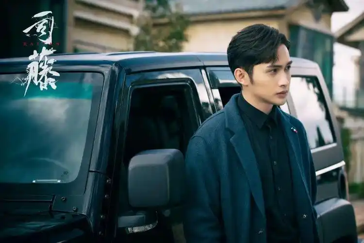 《司藤》中的秦放终于让我见到了他的魅力