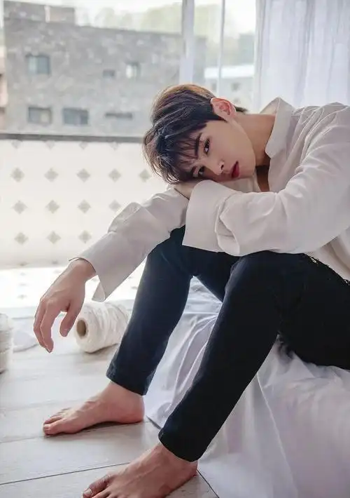 女一是你们的脸蛋天才车银优求带走