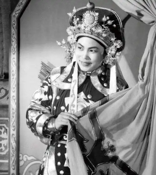 豫剧52《花木兰》(常香玉)