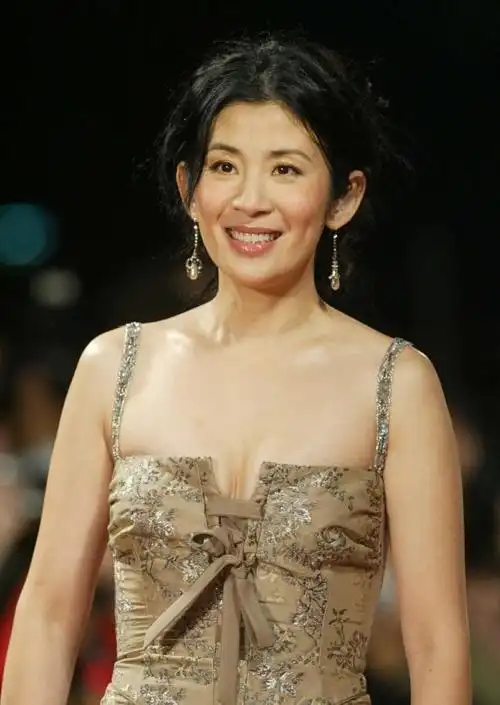 2012年5月8日,香港,吴君如担任光明大使.(图片来自东方ic)