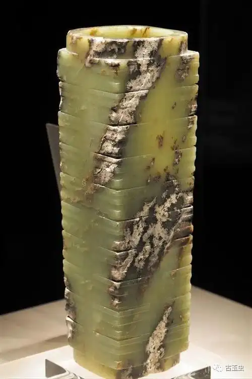 三星堆出土的玉琮 ,非个例! - 全民收藏网
