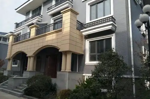 【变卖】盐城市盐都区郭猛镇杨侍村境内的杨侍公寓10号商业楼03室房