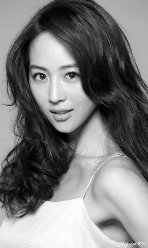 张钧甯,1982年4月出生于德国,台湾著名影视女演员,有台湾第一气质美女