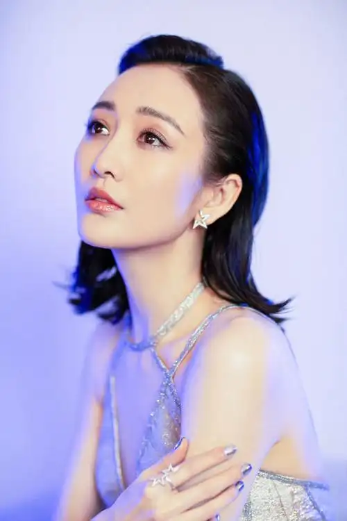 王鸥高腰露背纱裙性感图片写真66