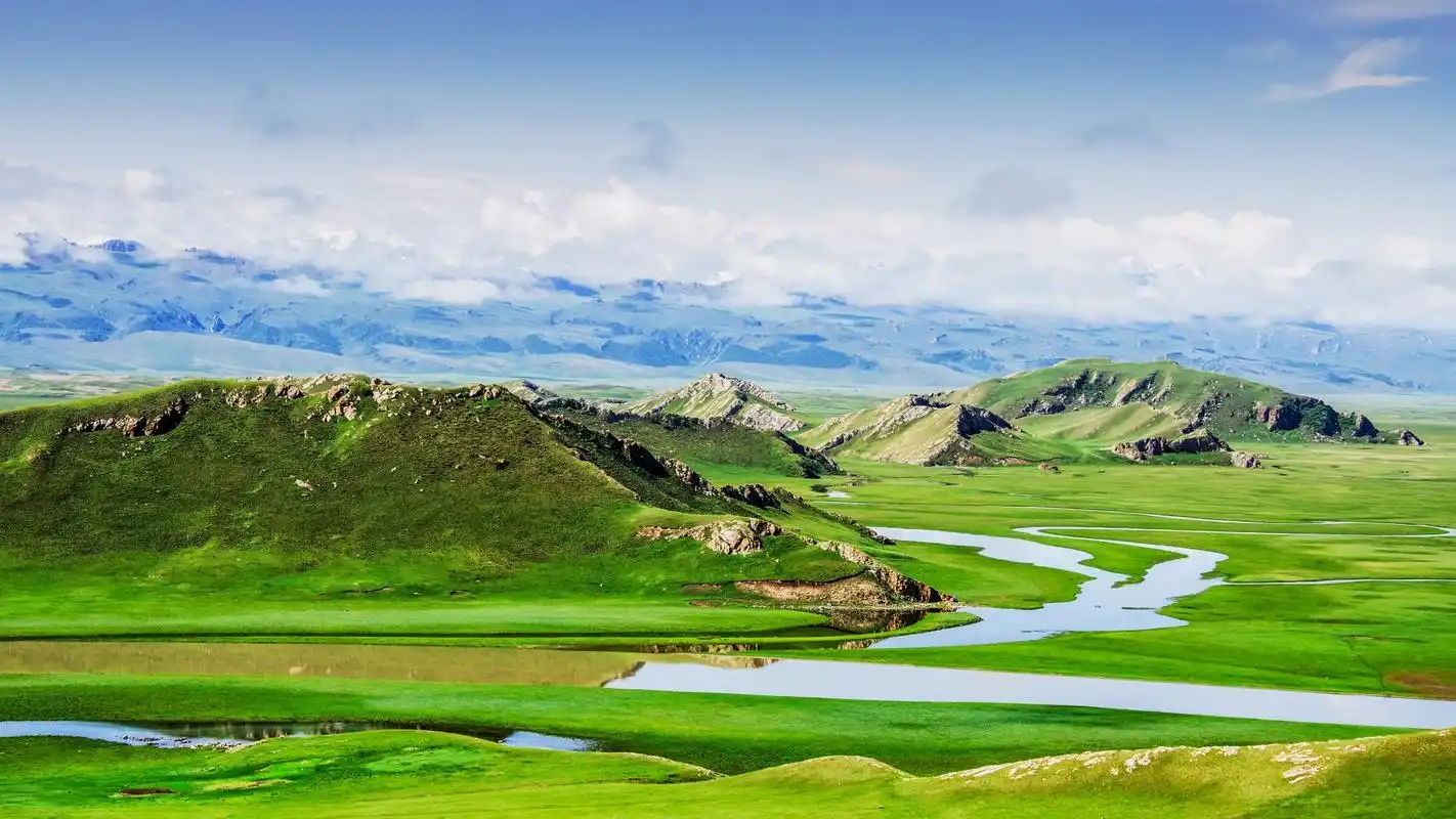 巴音布鲁克草原风景绝美自然风光高清壁纸