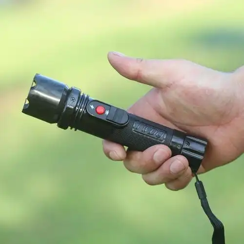 电棒远射手电 电警棍充电筒电器 防狼居家防护多功能手电 便携电棍 电