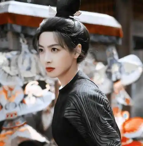 5星好评却准点刷起来,流量明星还是猛_王一博_演技_角色