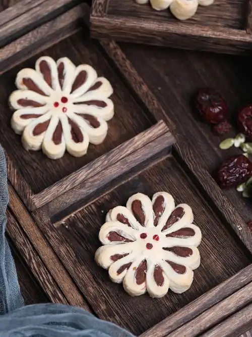 枣花酥中国传统糕点02