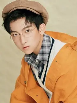 小湖北(张俊一饰演)