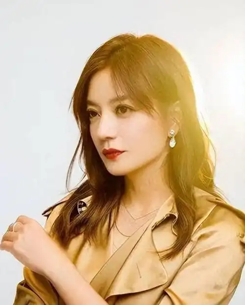 不可被原谅的明星如今的赵薇怎么样了