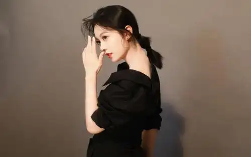 赵今麦黑色性感壁纸1280x800分辨率查看