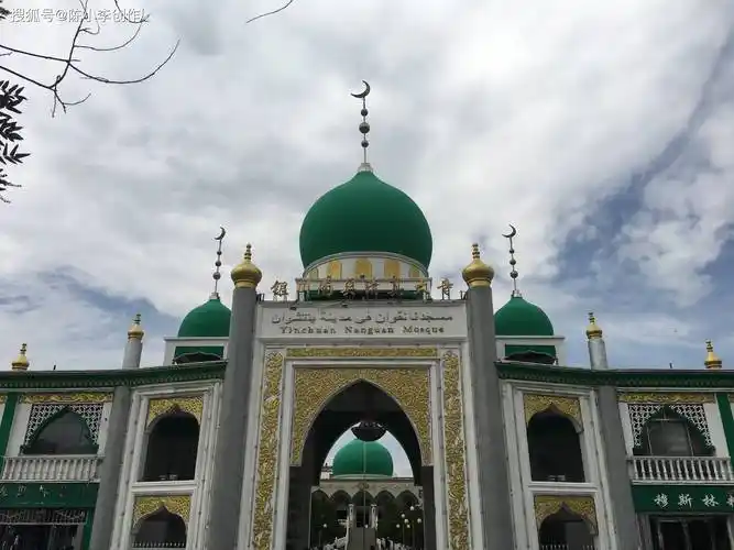 原创走进南关清真大寺欣赏阿拉伯风格建筑装饰华丽精致宏伟壮观