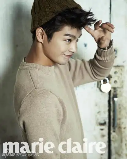 组图韩星徐仁国拍写真身材修长眼神性感