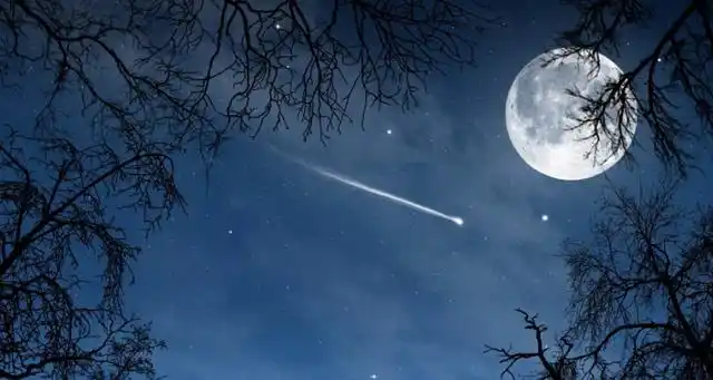 八月十五的月亮描写