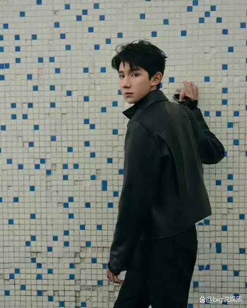 王安宇和胡先煦都想参加《花少老友记》,但是两人都进组拍戏了,剧组不