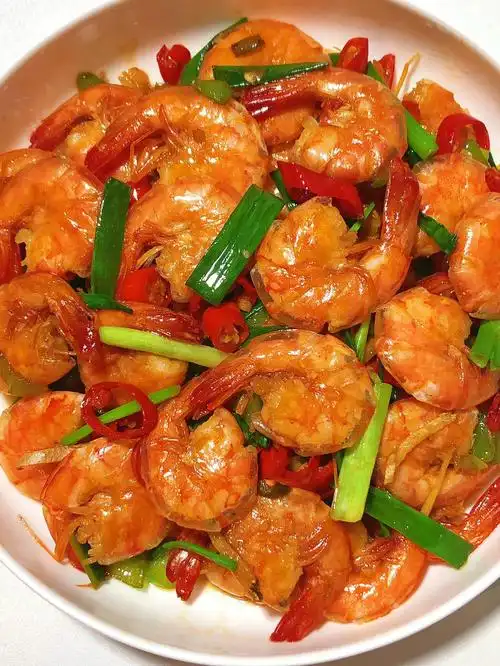 香辣虾锅(爆炒香辣虾的做法)-项目加盟网