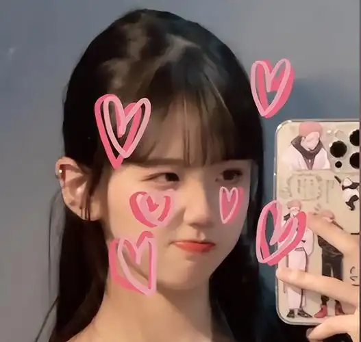 井川里予|井川里予:三天涨粉800万,被称为纯欲天花板,她到底有何魅力?