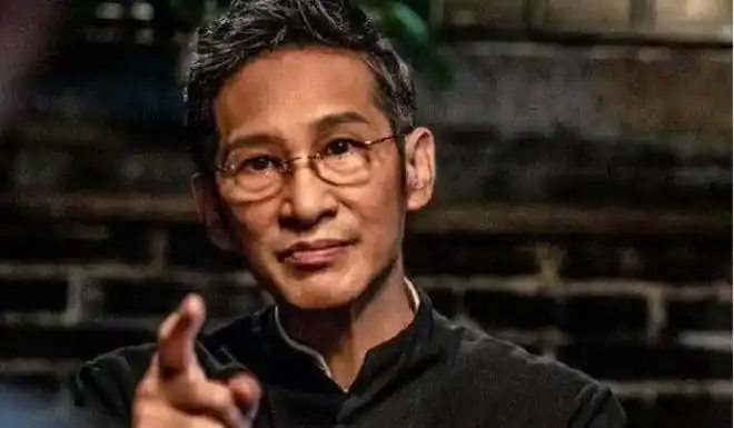 王劲松却演活了四大经典角色_演技_腹黑_蝎子