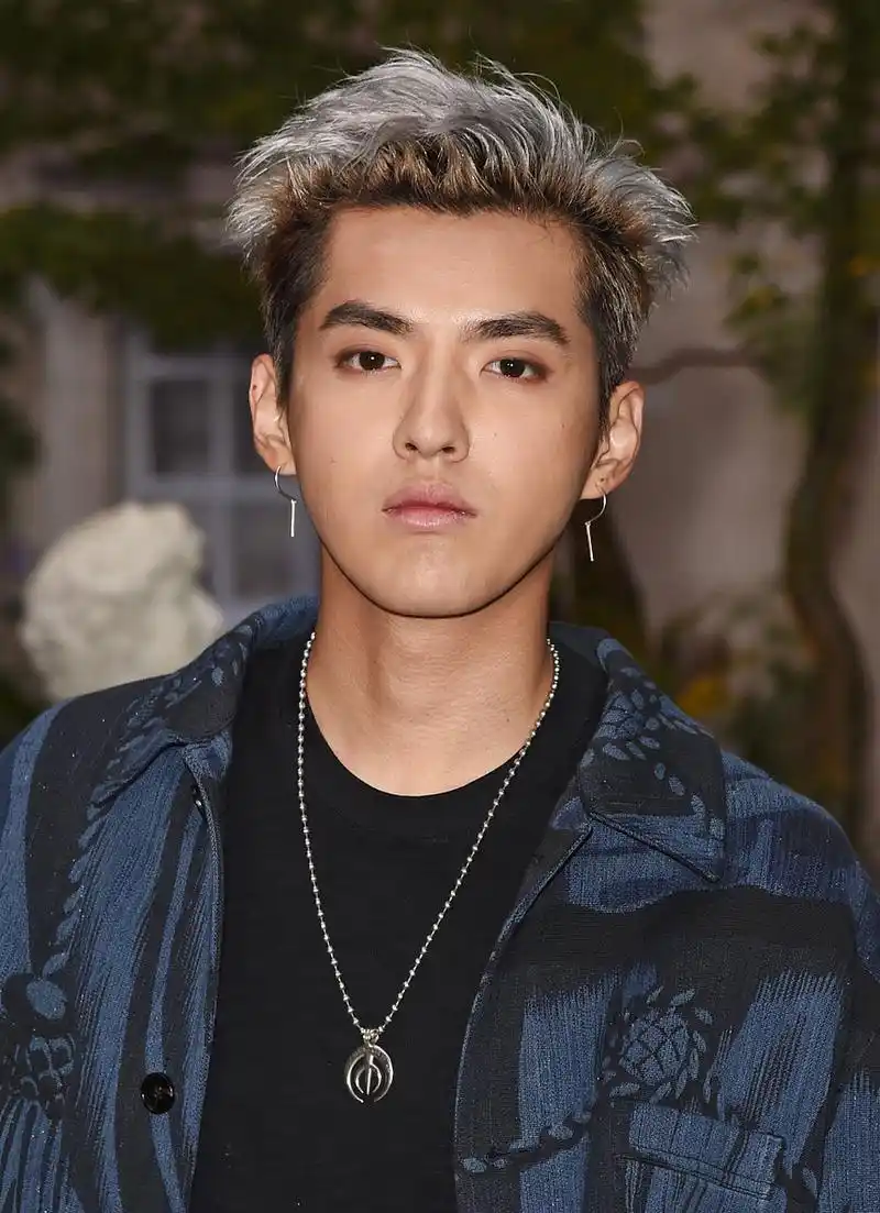 "吴亦凡"式的"小鲜肉",为什么越来越让人反感?